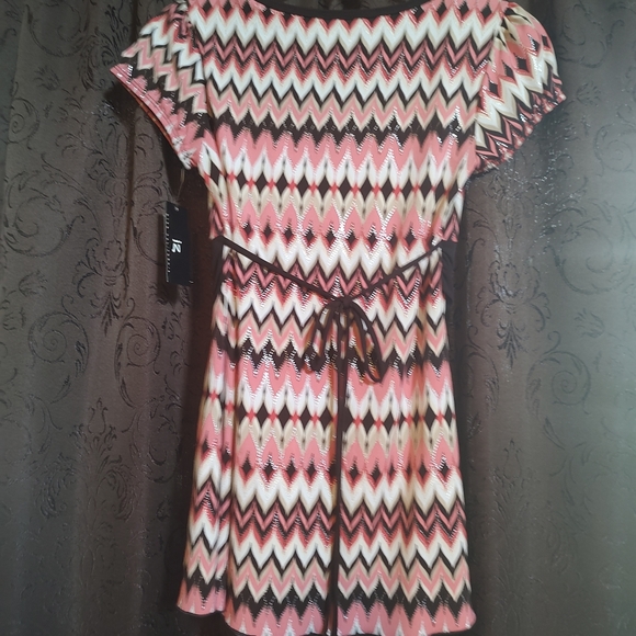 Shirt - Picture 2 of 3